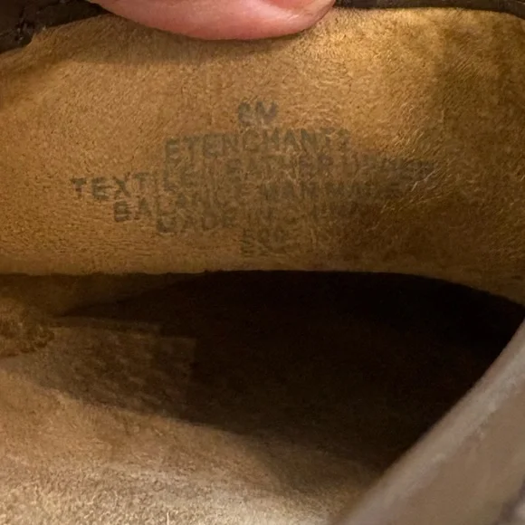 2 Pairs Earth Shoes size 8 Very Good Condition - Picture 12 of 13